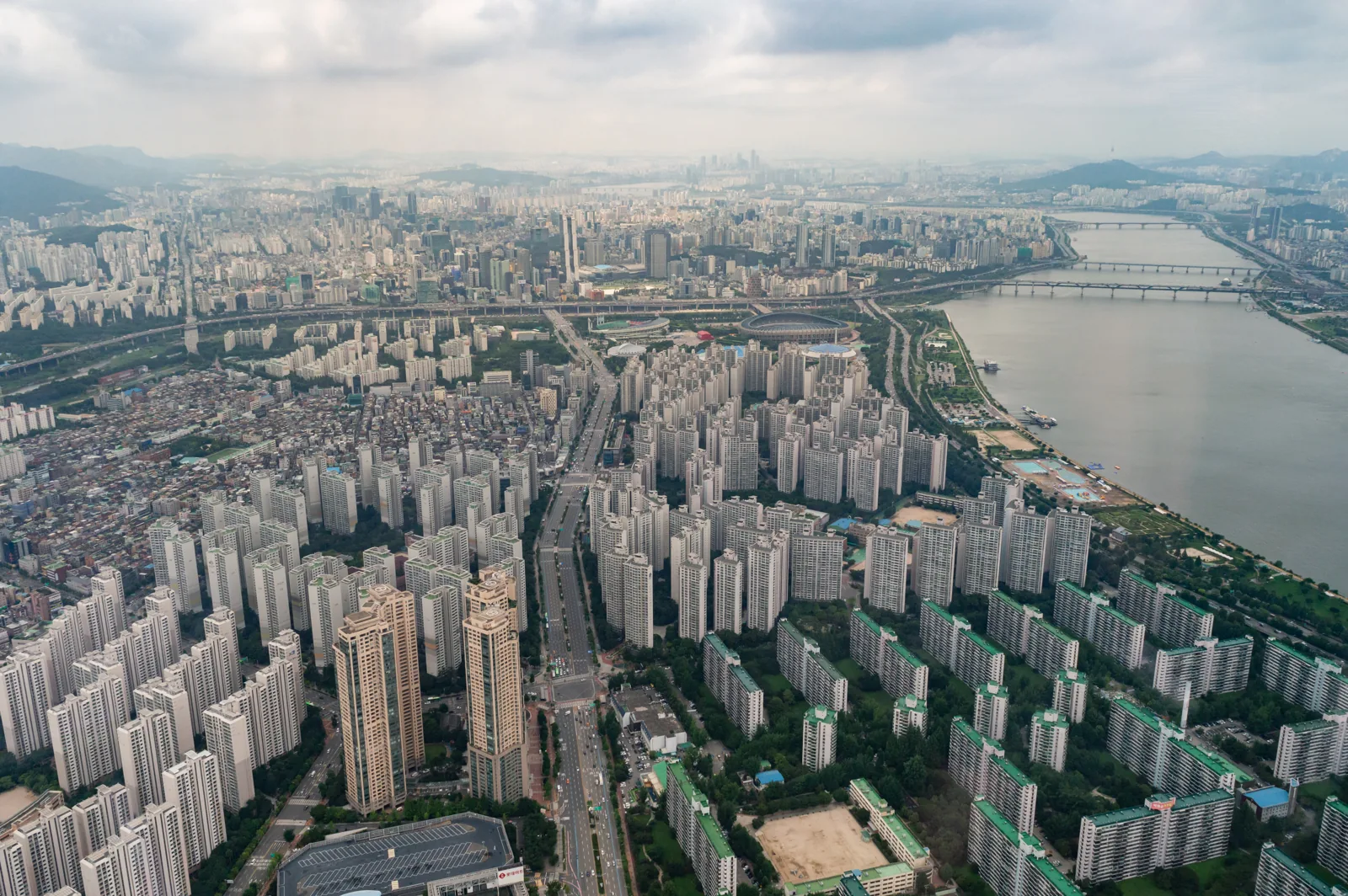 Keep a little Seoul skyline